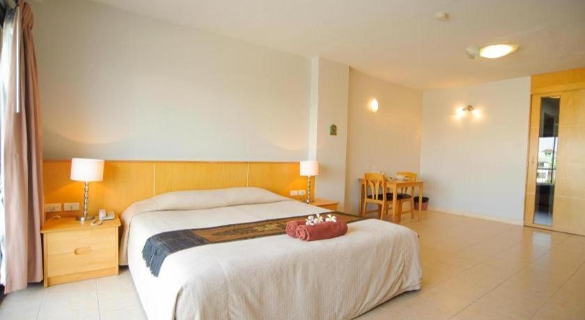 Diamond City Place Hotel Паттая Екстер'єр фото
