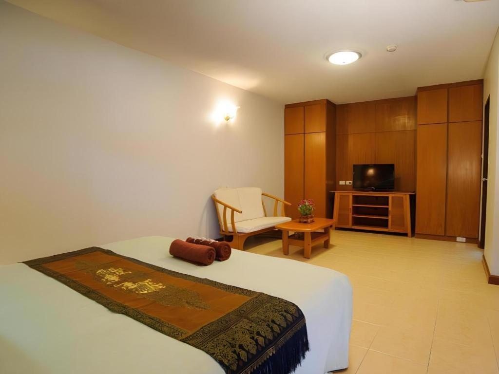Diamond City Place Hotel Паттая Екстер'єр фото
