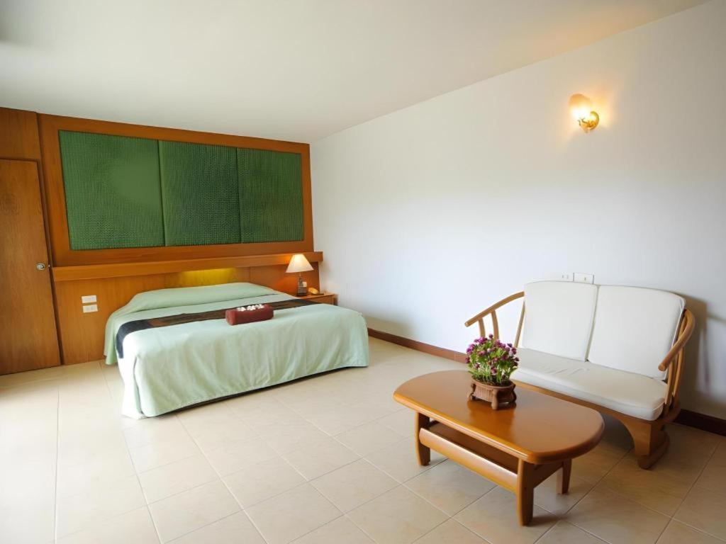 Diamond City Place Hotel Паттая Екстер'єр фото