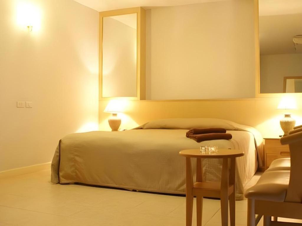 Diamond City Place Hotel Паттая Екстер'єр фото