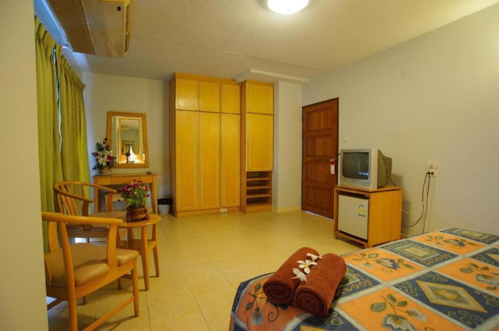Diamond City Place Hotel Паттая Екстер'єр фото