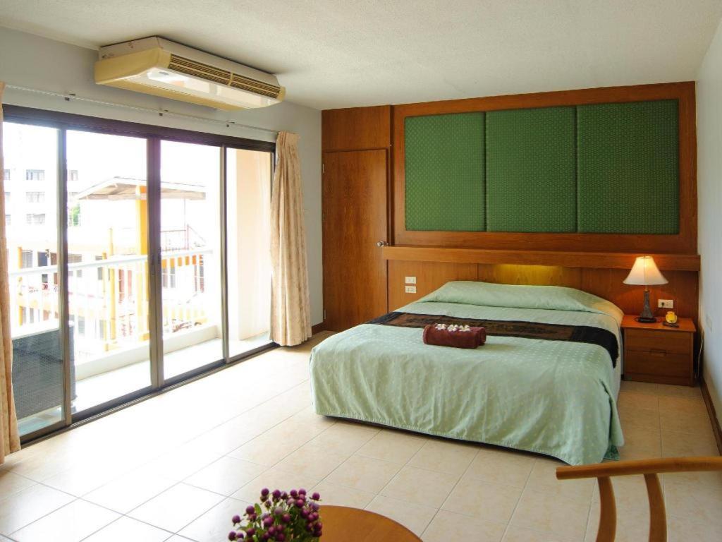Diamond City Place Hotel Паттая Екстер'єр фото