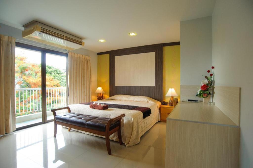 Diamond City Place Hotel Паттая Екстер'єр фото