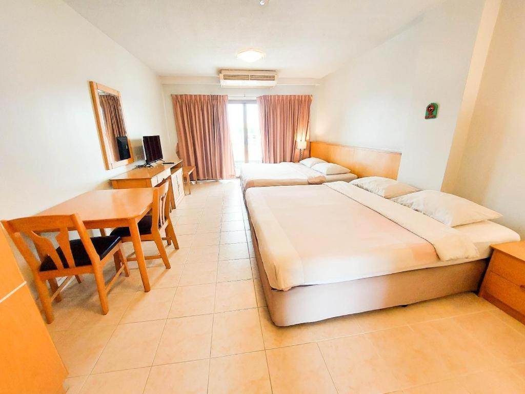 Diamond City Place Hotel Паттая Екстер'єр фото
